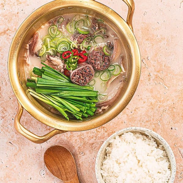롯데온) 머릿고기 듬뿍 진심 순대국 5팩 13,540원