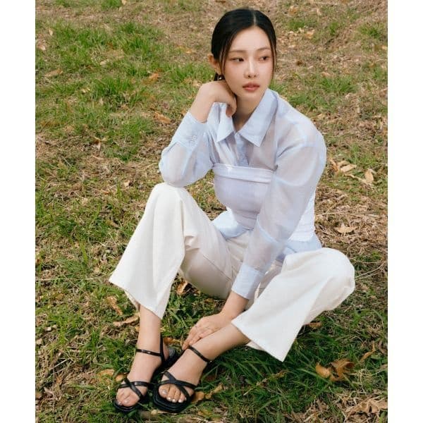 롯데온) 질바이스튜어트 마일리 크로스 스트랩 플랫폼 샌들 56,030원