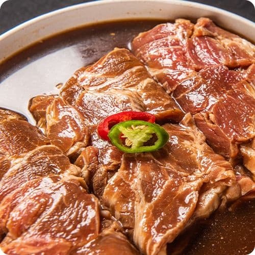 롯데온) 제주 흑돼지 양념갈비 1.2kg+1.2kg 총2.4kg 23530원 무료