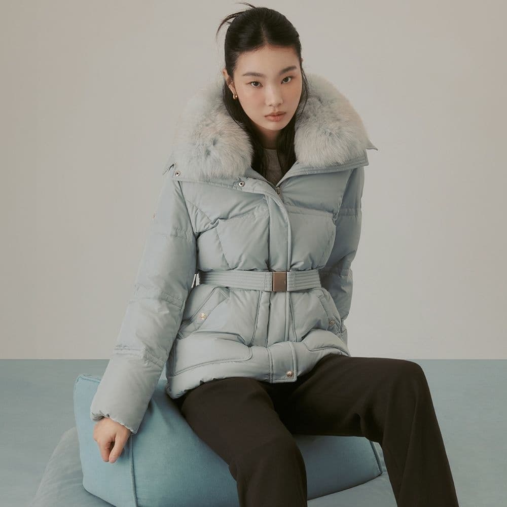 롯데온) 린 폭스 후드 구스 다운 165,600원