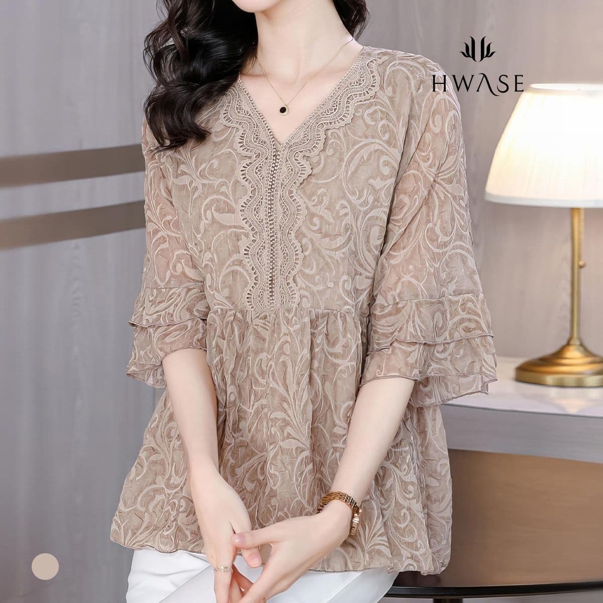 롯데온) 엔틱링클레이스 블라우스 21,300원