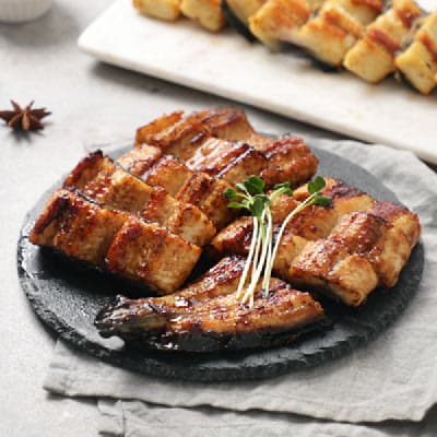 우등양만장 민물장어(영광) 1kg (손질후 600g, 1~3미) 소스, 생강 증정 (22,900원/무배)1