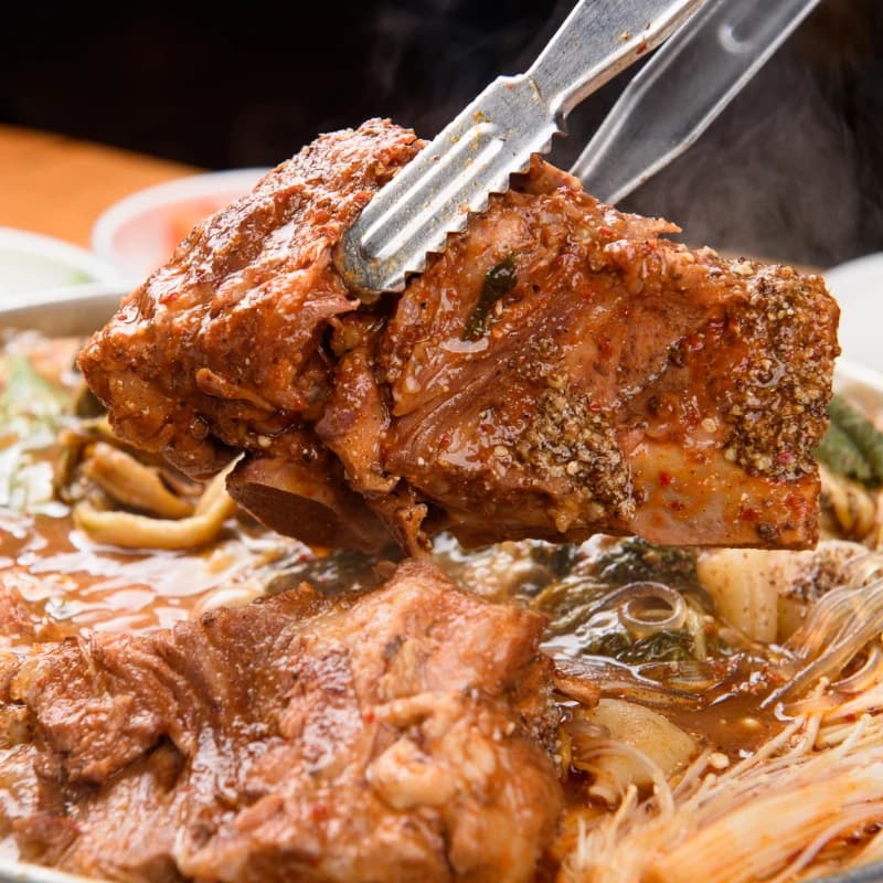 깊고 진한 뼈다귀감자탕  1.5kg(5,643원/무배)